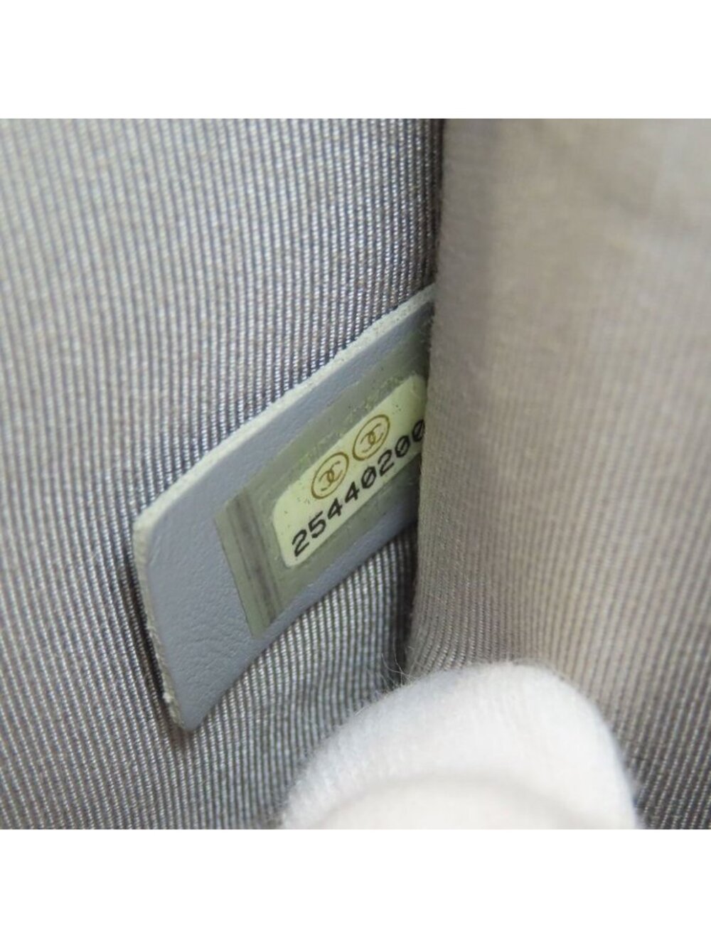 Chanel Half CC Logo Silver Shoulder Bag - Picture 8 of 15